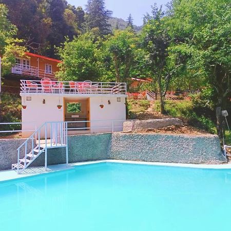 Aamod At Shoghi Luxury Cottage Resort Σίμλα Εξωτερικό φωτογραφία