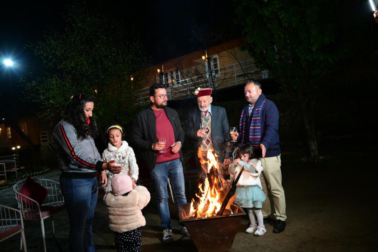 Aamod At Shoghi Luxury Cottage Resort Σίμλα Εξωτερικό φωτογραφία